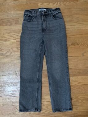 Abercrombie & Fitch Ankle Straight Jeans